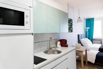 Фото номера Номер-студио Эконом (3 взрослых) Апартаменты Hosapartments City Center г. Варшава 5