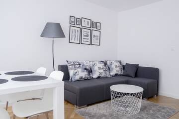 Фото номера Апартаменты с 1 спальней и балконом Апартаменты Hosapartments City Center г. Варшава 3
