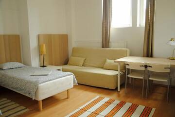 Фото номера Большой двухместный номер с 1 кроватью Хостелы Central Station Hostel г. Варшава 3