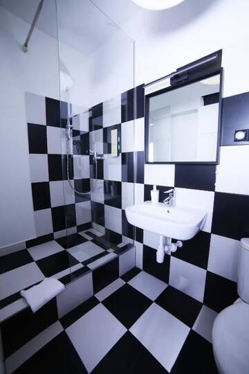 Фото номера Стандартный одноместный номер Отель ARTHOTEL STALOWA 52 г. Варшава 5