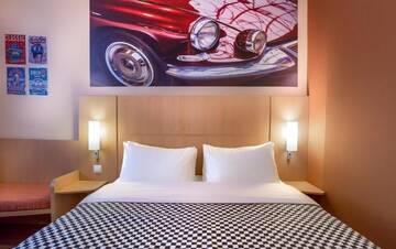 Фото номера Двухместный номер с 1 кроватью Отель Ibis Warszawa Reduta г. Варшава 31