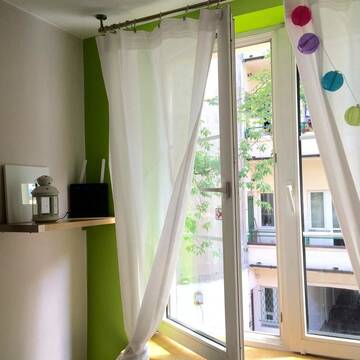 Фото номера Бюджетный двухместный номер с 1 кроватью Хостелы Tapir Hostel г. Варшава 3
