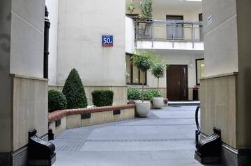 Фото номера Апартаменты с балконом Апартаменты Prudentia Apartments Wspólna г. Варшава 18