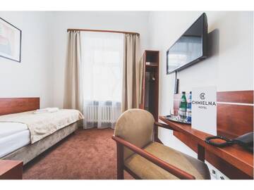 Фото номера Бюджетный одноместный номер Отель Hotel Chmielna Warsaw г. Варшава 5