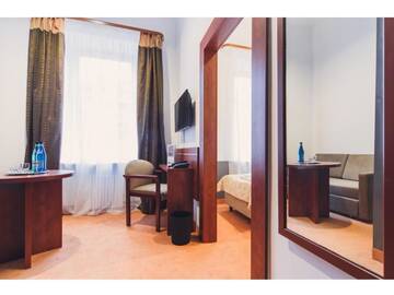 Фото номера Люкс Отель Hotel Chmielna Warsaw г. Варшава 7