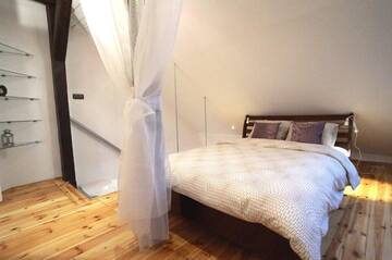 Фото номера Апартаменты в пентхаусе - 46 Piwna Street Апартаменты AAA Stay Apartments Old Town Warsaw I г. Варшава 7
