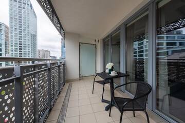 Фото номера Апартаменты с 1 спальней Апартаменты Corporate Accommodation P&amp;O Serviced Apartments г. Варшава 13