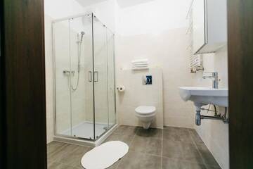Фото номера Апартаменты с 1 спальней Апартаменты Renttner Apartamenty г. Варшава 42