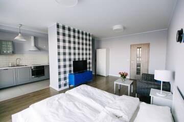 Фото номера Номер-студио с кроватью размера &quot;king-size&quot; и балконом Апартаменты Renttner Apartamenty г. Варшава 4