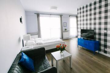 Фото номера Номер-студио с кроватью размера &quot;king-size&quot; и балконом Апартаменты Renttner Apartamenty г. Варшава 6