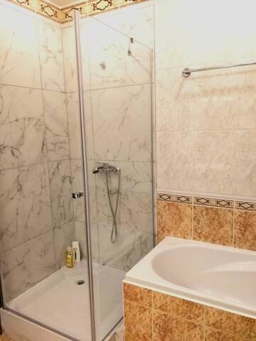 Фото номера Апартаменты с 3 спальнями Апартаменты Center Warsaw - Apartmenty Jana Pawła II г. Варшава 14