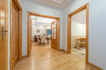 Фото номера Апартаменты с 3 спальнями - Tamka, 16 Апартаменты P&amp;O Apartments Powiśle г. Варшава 14