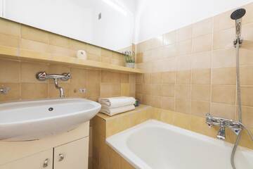 Фото номера Апартаменты с 1 спальней Апартаменты P&amp;O Apartments Plac Zbawiciela г. Варшава 8