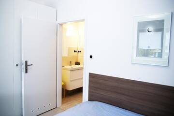 Фото номера Трехместный номер с душем Хостелы Sport Hostel г. Варшава 7