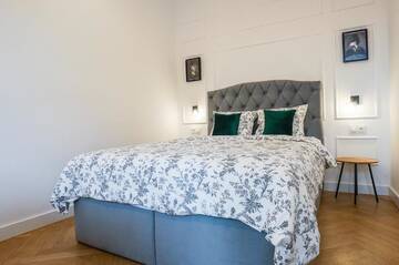 Фото номера Three-Bedroom Apartment - 11 Stara Street Апартаменты AAA STAY Premium Apartments Old Town Warsaw г. Варшава 7