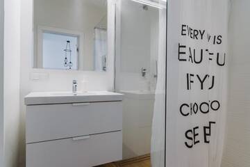 Фото номера Апартаменты с 1 спальней Апарт-отели Apartment4You Select Kolejowa г. Варшава 69