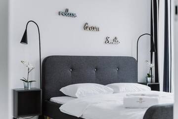 Фото номера Апартаменты с 1 спальней Апарт-отели Apartment4You Select Kolejowa г. Варшава 125