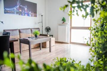 Фото номера Апартаменты с 1 спальней Апартаменты Apartament Centrum Giełdowa г. Варшава 86