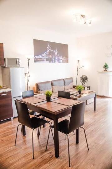 Фото номера Апартаменты с 1 спальней Апартаменты Apartament Centrum Giełdowa г. Варшава 89