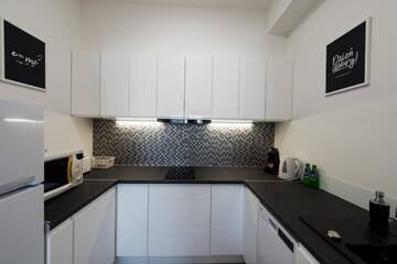 Фото номера Улучшенные апартаменты Апарт-отели GO Apartments г. Варшава 26