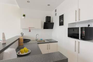 Фото номера Апартаменты-студио — Ul. Chłodna, 15 Апартаменты Apartment Cohen г. Варшава 19