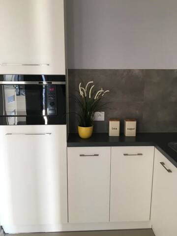 Фото номера Апартаменты 3 — Ul Chłodna, 11 Апартаменты Apartment Cohen г. Варшава 5