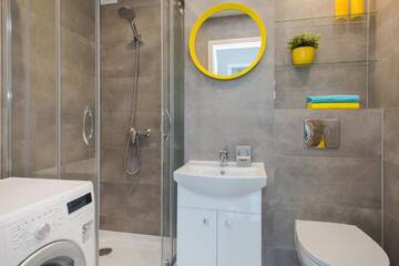 Фото номера Апартаменты 3 — Ul Chłodna, 11 Апартаменты Apartment Cohen г. Варшава 13