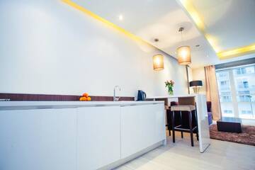 Фото номера Апартаменты Делюкс Апарт-отели Platinum Towers MJ Apartments г. Варшава 16