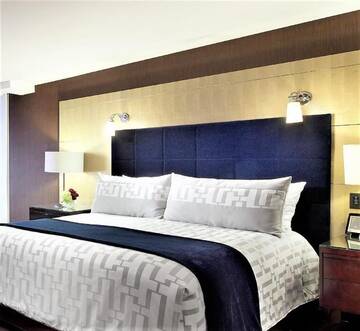 Фото номера Luxury Suite MONDRIAN with Main Market Square view (160m2) Апарт-отели MONDRIAN Luxury Suites UNESCO Old Town г. Варшава 25