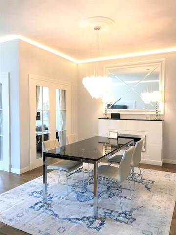 Фото номера Luxury 3 Bedroom SIGNATURE Suite with Main Market Square view (175m2) Апарт-отели MONDRIAN Luxury Suites UNESCO Old Town г. Варшава 5
