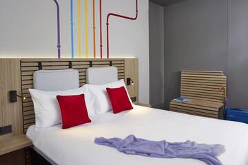 Фото номера Стандартный двухместный номер с 1 кроватью Отель ibis Styles Warszawa City г. Варшава 10