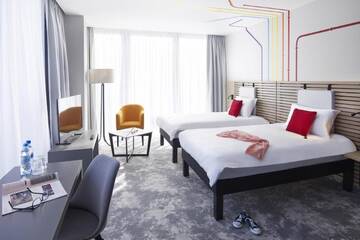 Фото номера Стандартный двухместный номер с 2 отдельными кроватями Отель ibis Styles Warszawa City г. Варшава 3
