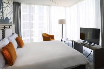 Фото номера Стандартный двухместный номер с 1 кроватью Отель ibis Styles Warszawa City г. Варшава 4