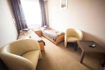 Фото номера Двухместный номер с 1 кроватью Отель Hotel Roko г. Варшава 6