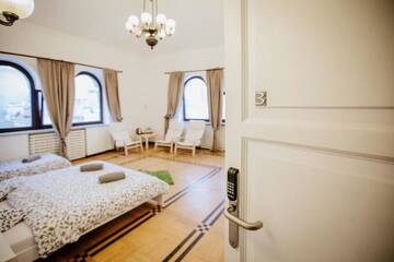 Фото номера Трехместный номер с видом на город Проживание в семье Green Wood Apartment Stara Ochota г. Варшава 12