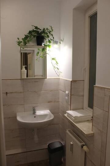 Фото номера Семейный номер-студио Проживание в семье Kolorowa Guest Rooms г. Варшава 5