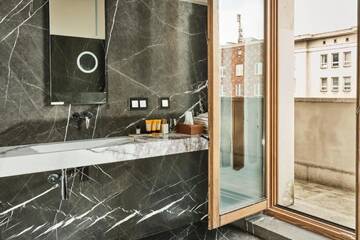 Фото номера Двухместный номер с 2 отдельными кроватями и балконом Отель Hotel Warszawa г. Варшава 2