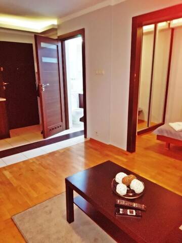 Фото номера Апартаменты с 1 спальней - Grzybowska 16 Апартаменты Coser Apartamenty Centrum г. Варшава 7