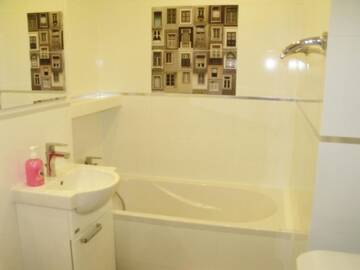 Фото номера Апартаменты - Grzybowska, 16/22 Апартаменты Coser Apartamenty Centrum г. Варшава 7