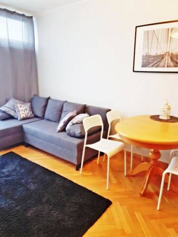 Фото номера Улучшенные апартаменты - Grzybowska, 30 Апартаменты Coser Apartamenty Centrum г. Варшава 4