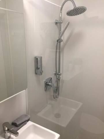 Фото номера Номер-студио с балконом - Nowogrodzka, 8 Апартаменты Palm Aparts Warsaw г. Варшава 6