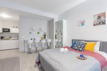 Фото номера Апартаменты с душем Апартаменты Palm Aparts Warsaw г. Варшава 2