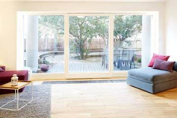 Фото номера Апартаменты с 2 спальнями Апартаменты Lovely LUX Garden Flat near Royal Park г. Варшава 36