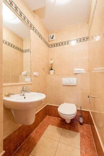 Фото номера Апартаменты с 3 спальнями - Tamka, 16 Апартаменты P&amp;O Apartments Tamka г. Варшава 43