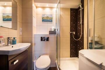 Фото номера 2-комнатные апартаменты с балконом Апартаменты WSTApartments River View г. Варшава 20