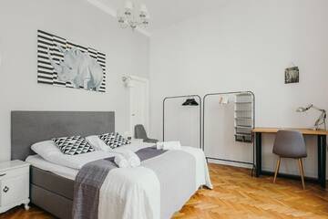 Фото номера Апартаменты с балконом Апартаменты oompH Warsaw Central Elegant Apartment г. Варшава 42