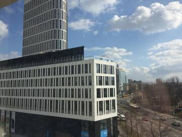Фото номера Двухместный номер с 1 кроватью и общей ванной комнатой Проживание в семье Hidden Peak Guestrooms г. Варшава 7