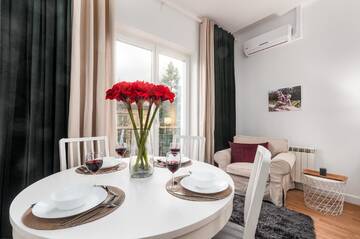 Фото номера Улучшенные апартаменты - 35 Nowy Świat Апартаменты Apartments "Paris" Warsaw г. Варшава 8