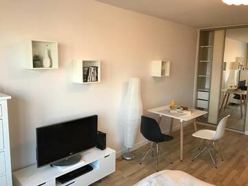 Фото номера Апартаменты-студио Апартаменты Apartament MetroMarymont г. Варшава 18