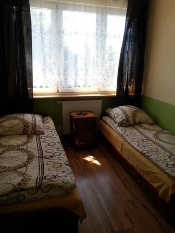 Фото номера Небольшой двухместный номер с 2 отдельными кроватями Проживание в семье Henrix г. Варшава 9